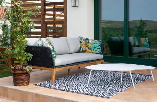 Banos de Rioja Villa | Villas Finca La Emperatriz