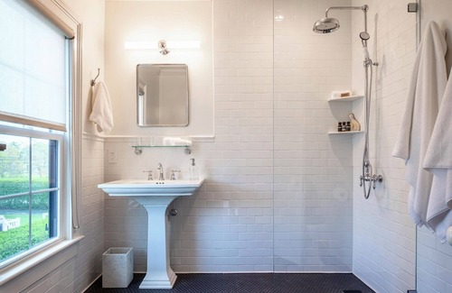 Town of Southold Town Bed & Breakfast | Vine + Sand-Southold, NY'S Newest B&B-Room 2-King Bed and Ensuite Bathroom With Rain Shower