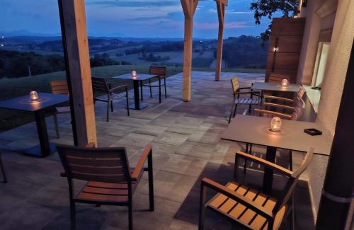 Tisina Bed & Breakfast | Vineyard Escape Herbersteinova klet