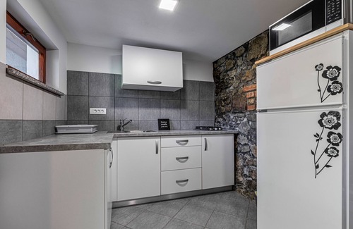 Crnomelj Apartment | Vineyard Suite Kolpa Zupančič B, Stari Trg ob Kolpi, Slovenia