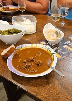 Milovice House | Vinný sklípek Drápalík