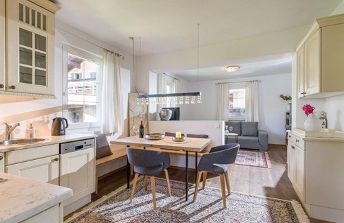 Hopfgarten Markt Apartment | Vintage loft