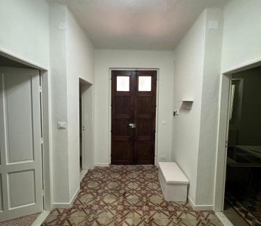 Castel Rocchero House | Viotti Guest House