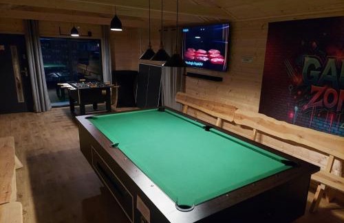 Mszczonow House | VIP Celebrity House przy Suntago, Grabska Osada Apartamenty