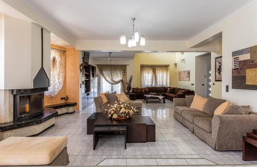 Katerini Villa | Vip Villa with Jacuzzi and Barbeque