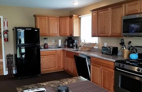 Mount Vision House | Visiting Cooperstown NY or Oneonta NY areas stay at Abel's Acre's Hideaway House