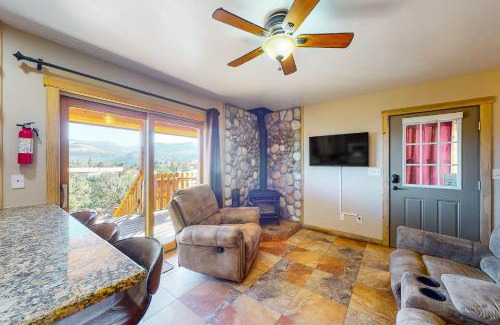 Alpine Village House | Vista Hermosa