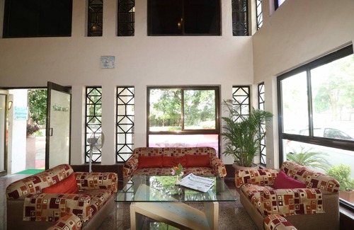 Silvassa Hotel | VITS Kamats Resort, Silvassa