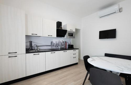 Peschiera Borromeo Apartment | Vittoria House near Milan, Linate, Rho Fiera