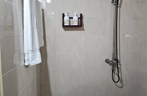 Stone Town Bed & Breakfast | Vivi Cafe B&B