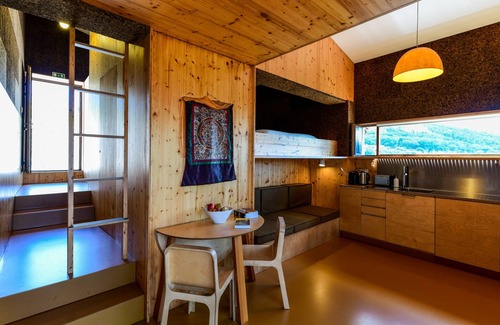 Cumeeira Cottage | VN Nature Houses, a place to be, a place to live in the nature.