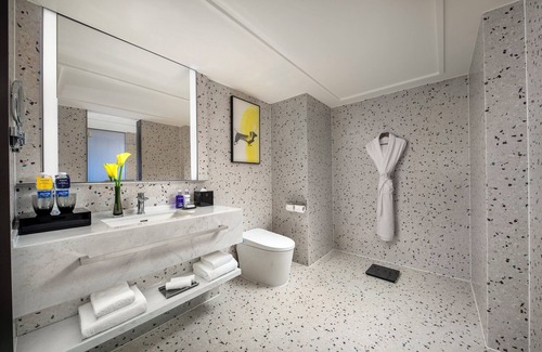 Pudong Hotel | voco Shanghai Zhangjiang by IHG