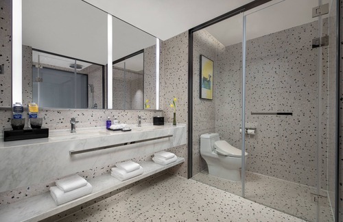 Pudong Hotel | voco Shanghai Zhangjiang by IHG