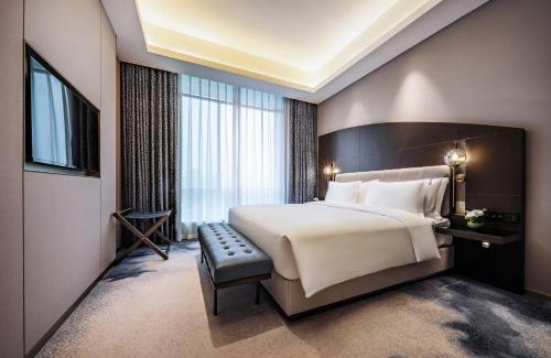 Jiang Han Hotel | voco Wuhan Xinhua by IHG