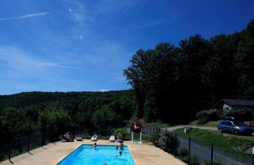 Lissac-sur-Couze House | Votre Chalet AU Pays Vert - 13