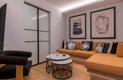 Athens City Centre Apartment | Voukourestiou Grand Residence 56