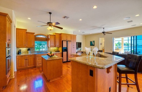 Yacht Club Villa | VRCC Villa Harbour Bay