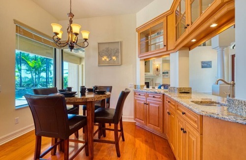 Yacht Club Villa | VRCC Villa Harbour Bay