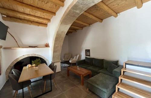 Apokoronas Ski Chalet | Vrysses Lodge Michael Stelianos