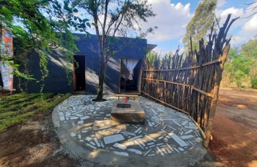 Hartbeespoort Apartment | Vulture's View 3