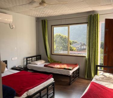 Dhunar Gaon Resort | Wacky Woods Resort Shivpuri