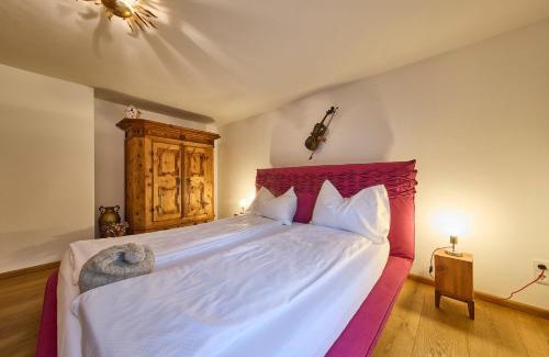 Bad Goisern Apartment | Waldharmonie - Chalet & Apartments