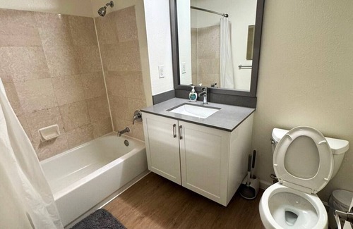 Hudson Exchange Apartment | Walk 3 min to Path station 1 bd one stop Manhattan in New Jersey