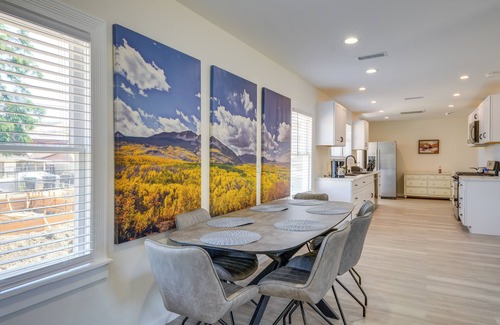 Tehachapi House | Walk to Dtwn Tehachapi: Updated Getaway w/Yard!