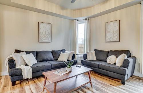 Independence House | Walk to Independence Theatre Dtwn Retreat!