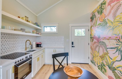 Laguna Beach Apartment | Walk to Laguna Beach: Modern Studio in PCB!