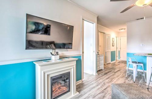 Surfside Beach Apartment | Walk to Ocean Surfside Beach Condo with Pool Access