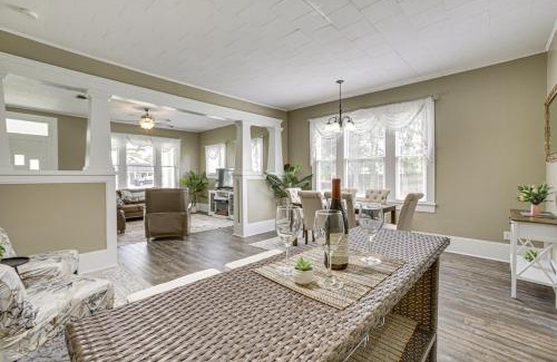 Franklin House | Walk to Restaurants and Shops Dtwn Franklin Retreat