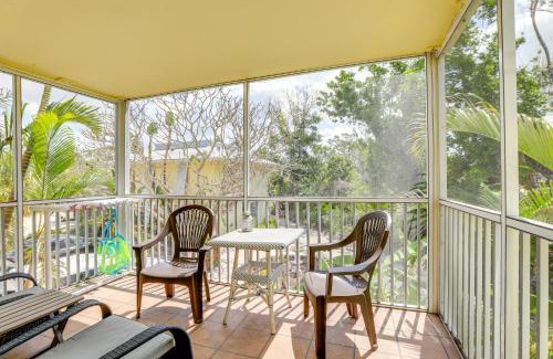 Whitney Beach Apartment | Walk to the Beach Longboat Key Resort Escape