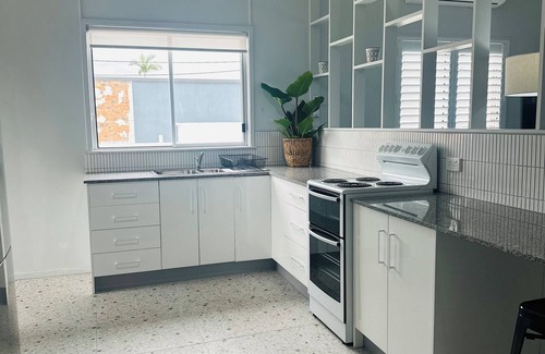 Wandal Apartment | Wandal Loft ~ 3 bed apartment, central and convenient, everything you need!