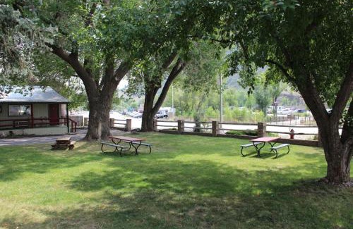 Durango Cabin | Wapiti Lodge