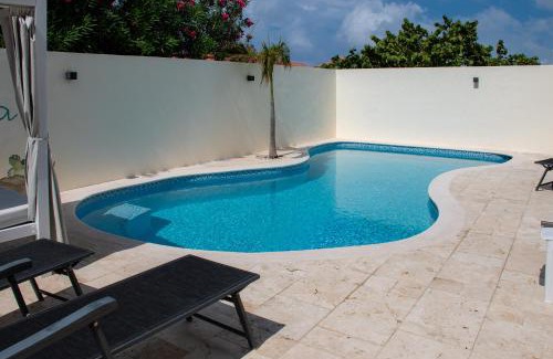 Jan Thiel Apartment | WaraWara Mini resort