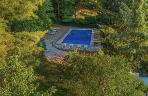 Upper Saddle River House | Warm and lovely spacious home with theater room, game room and pool