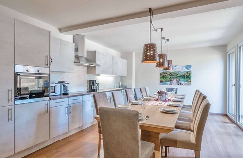 Gosau Apartment | Warm Apartment in Gosau with shared Sauna