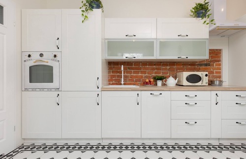 Pruszkow Apartment | Warsaw Pruszków Apartment by Renters