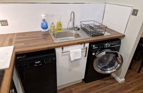 Washington Apartment | Washingtons Emerald 2 Bed Exec Apt