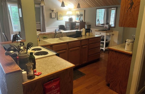 Washougal Apartment | Washougal River Front Apt. Pets OKnClose to Columbia Gorge, close to PDX