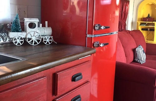 Jewett Cabin | Water Front 1920's Vintage Cotton Belt Caboose