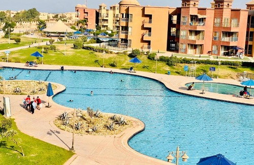 Ras Sudar Ski Chalet | Water Front-Porto Sokhna-For Familis