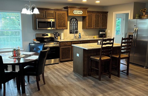 Zwolle House | Water view 3-bedroom house on Toledo Bend Lake Zwolle LA with WiFi, AC, BBQ Pit