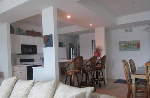 Lakeland Condo | Waterfront Condo with Amazing View