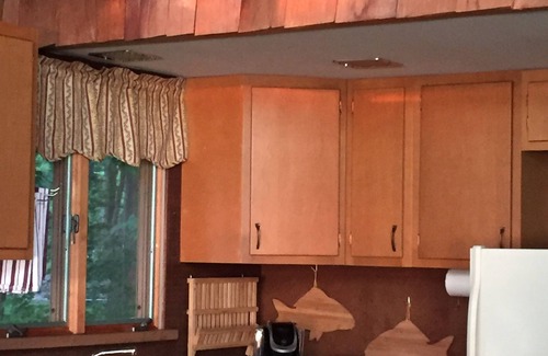 Hammond Cottage | Waterfront Cottage with Dock Great Fishing and Glorious Sunsets - Sleeps 5