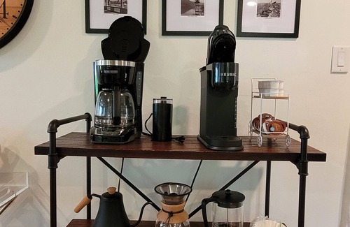 Green Bay House | Waterfront Cottage with a sand beach!