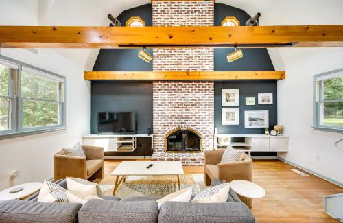 Ophelia House | Waterfront Heathsville Cottage with Dock and Hot Tub!