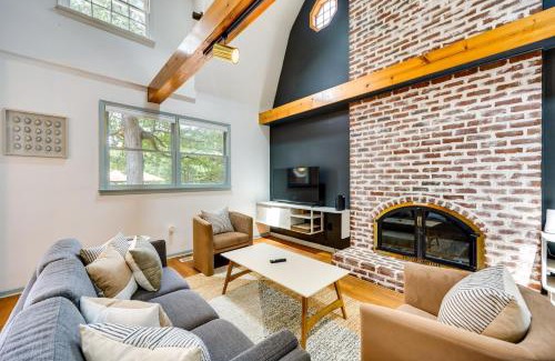 Ophelia House | Waterfront Heathsville Cottage with Dock and Hot Tub!