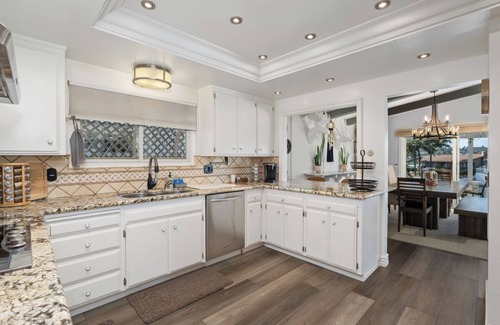 Lake San Marcos House | Waterfront Lakeview & Mountainview Escape+King&Queen Bed+Kayaks+Boat Rentals